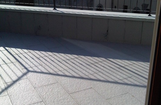 Pavimento in gres porcellanato Porfido grigio 31x62 R11 esterno