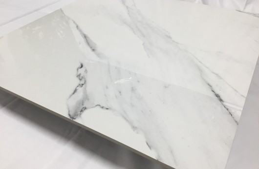 Pavimento in gres porcellanato levigato Statuario effetto marmo lucido 1°Scelta