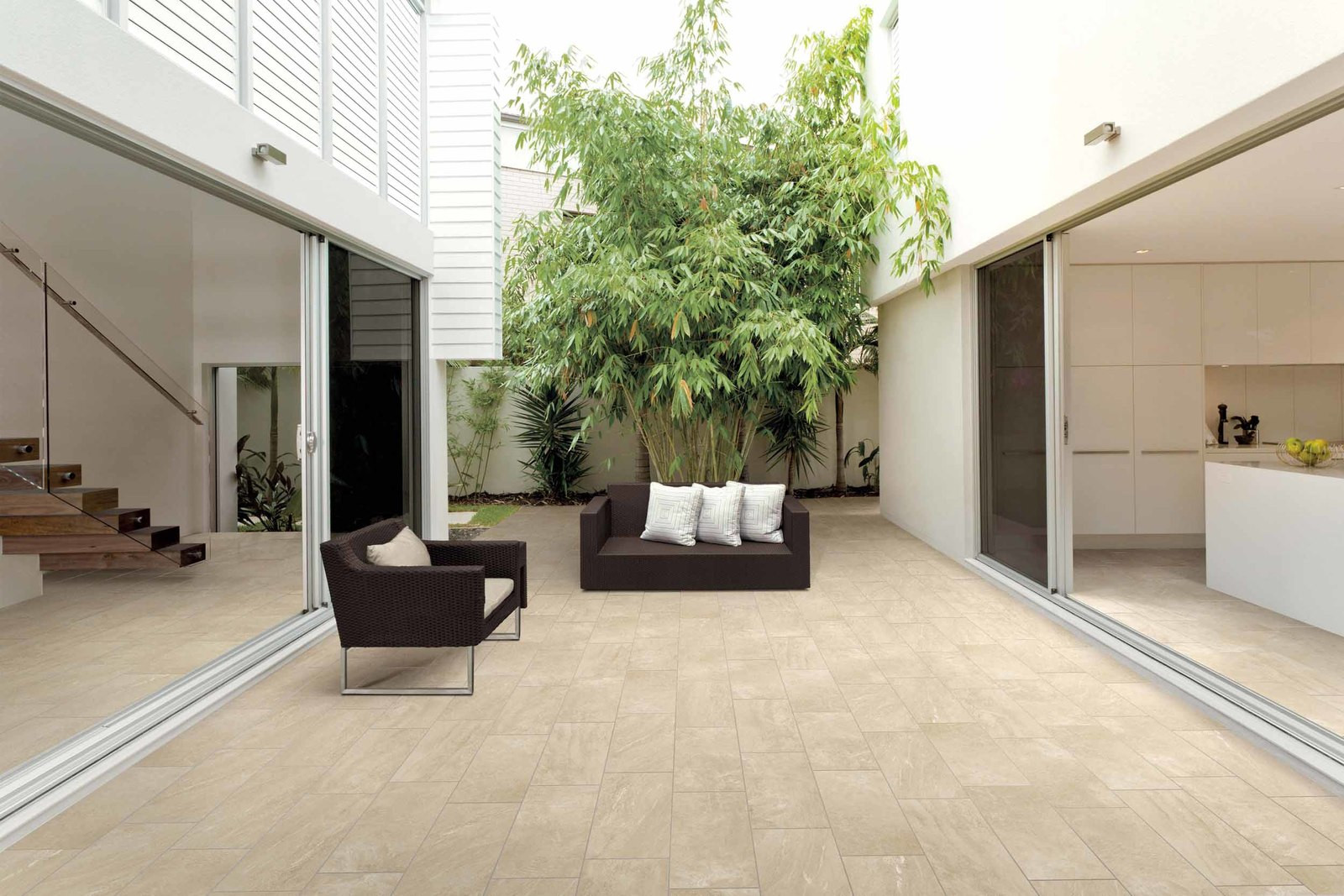 Pavimento in gres porcellanato 2 cm galleggiante Ultra Aspen Beige serie Outdoor by Dado Ceramica