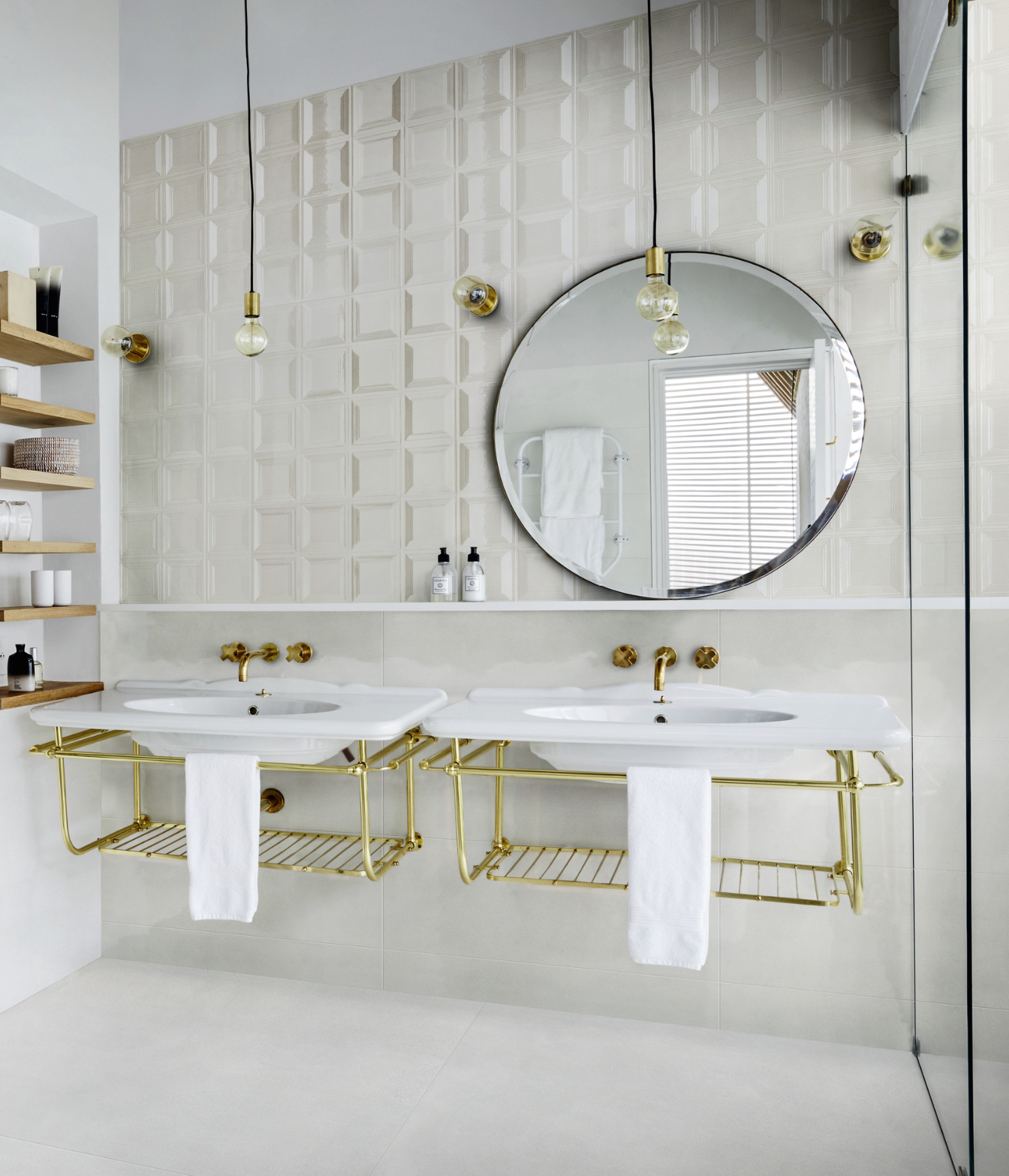 Rivestimento in pasta bianca Ice serie BLISS by Marazzi