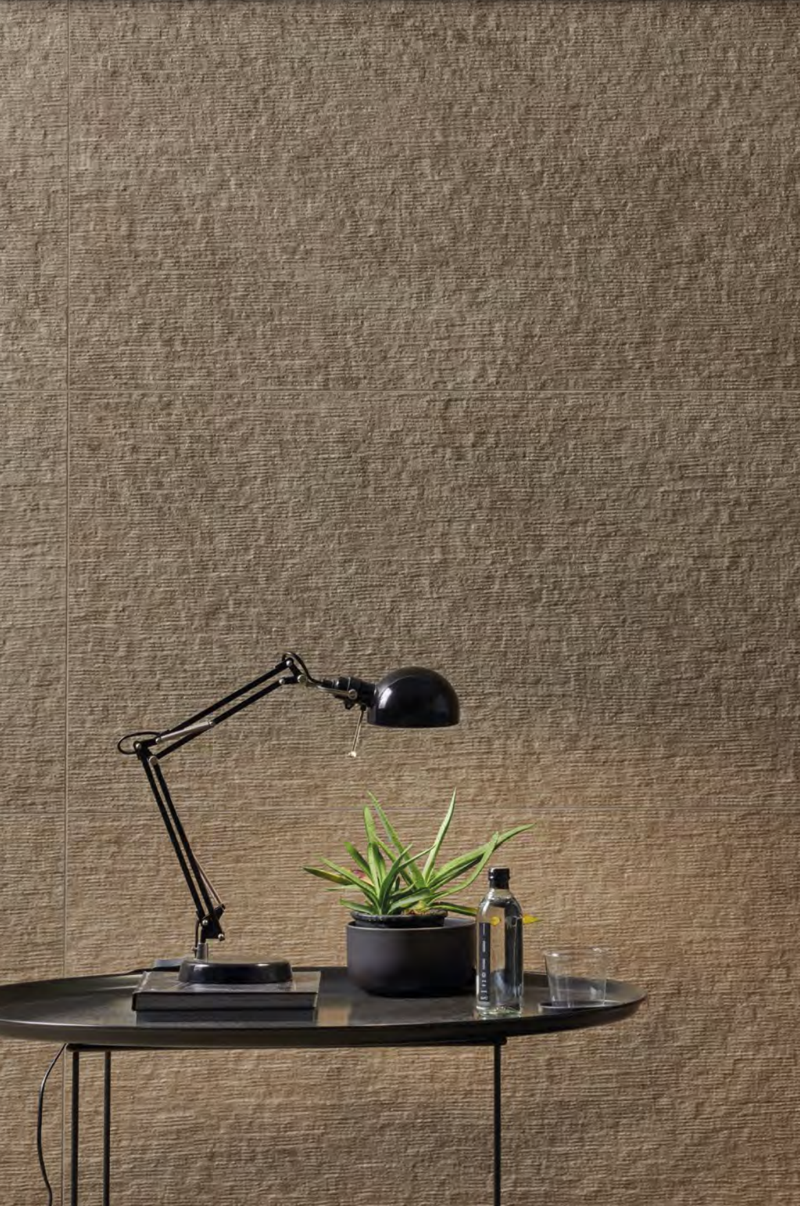 Pavimento e rivestimento in gres Unique Travertine Chocolate Ruled R10