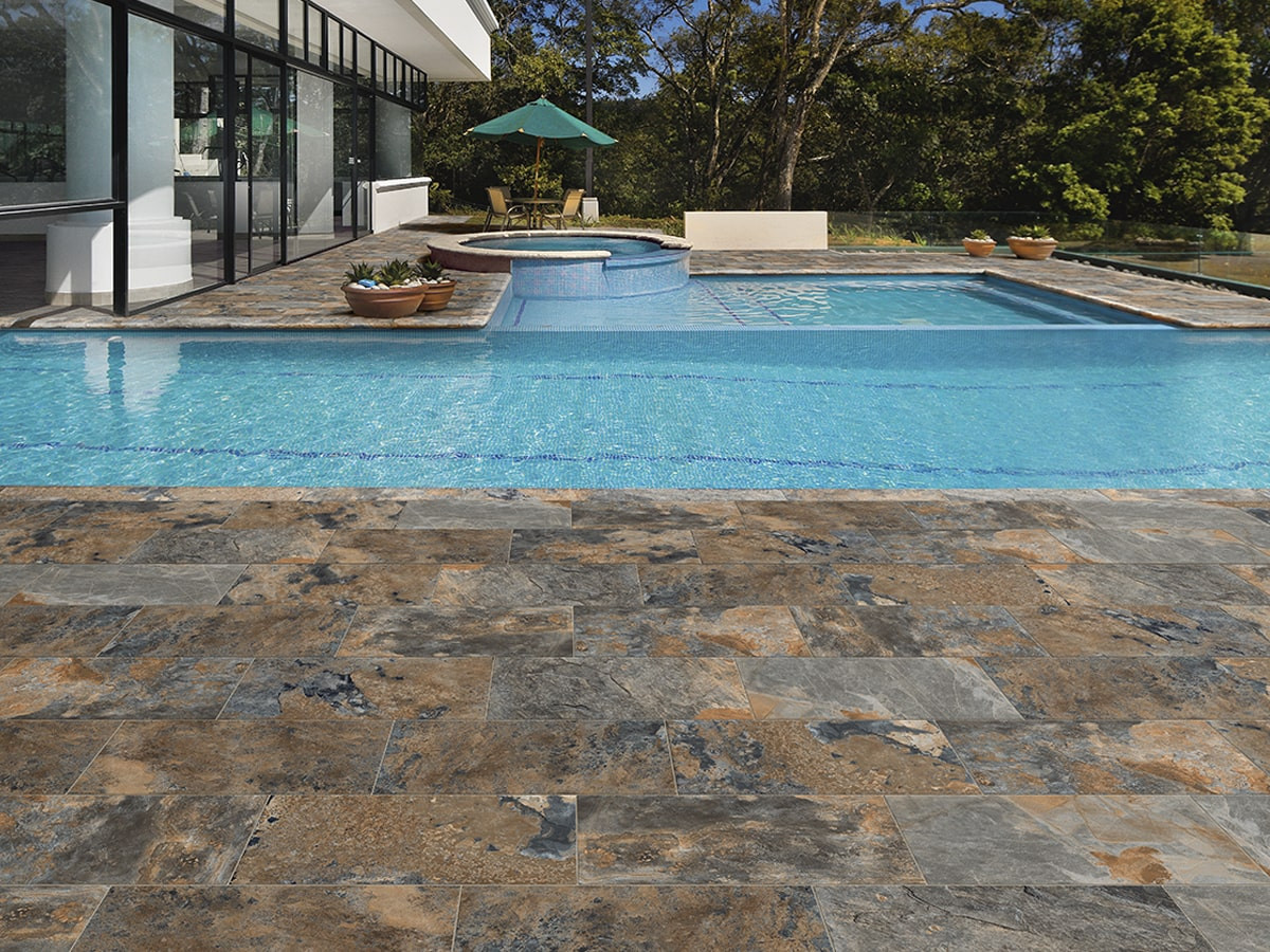 Pavimento e rivestimento in gres porcellanato Sun Naturale serie Phoenix by Saime Ceramica