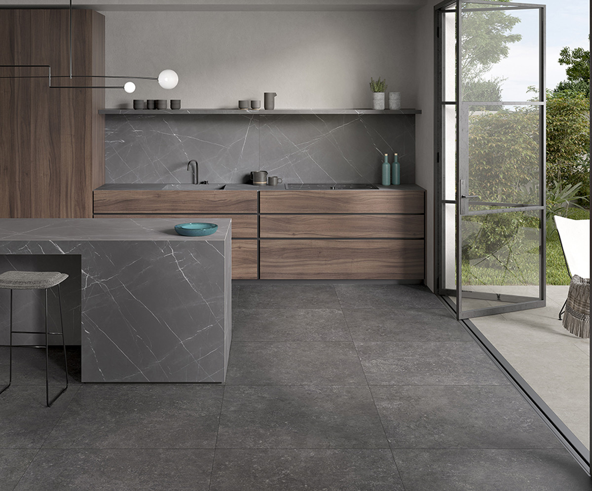 Pavimento e rivestimento in gres porcellanato Noir serie Avalon by Saime Ceramica