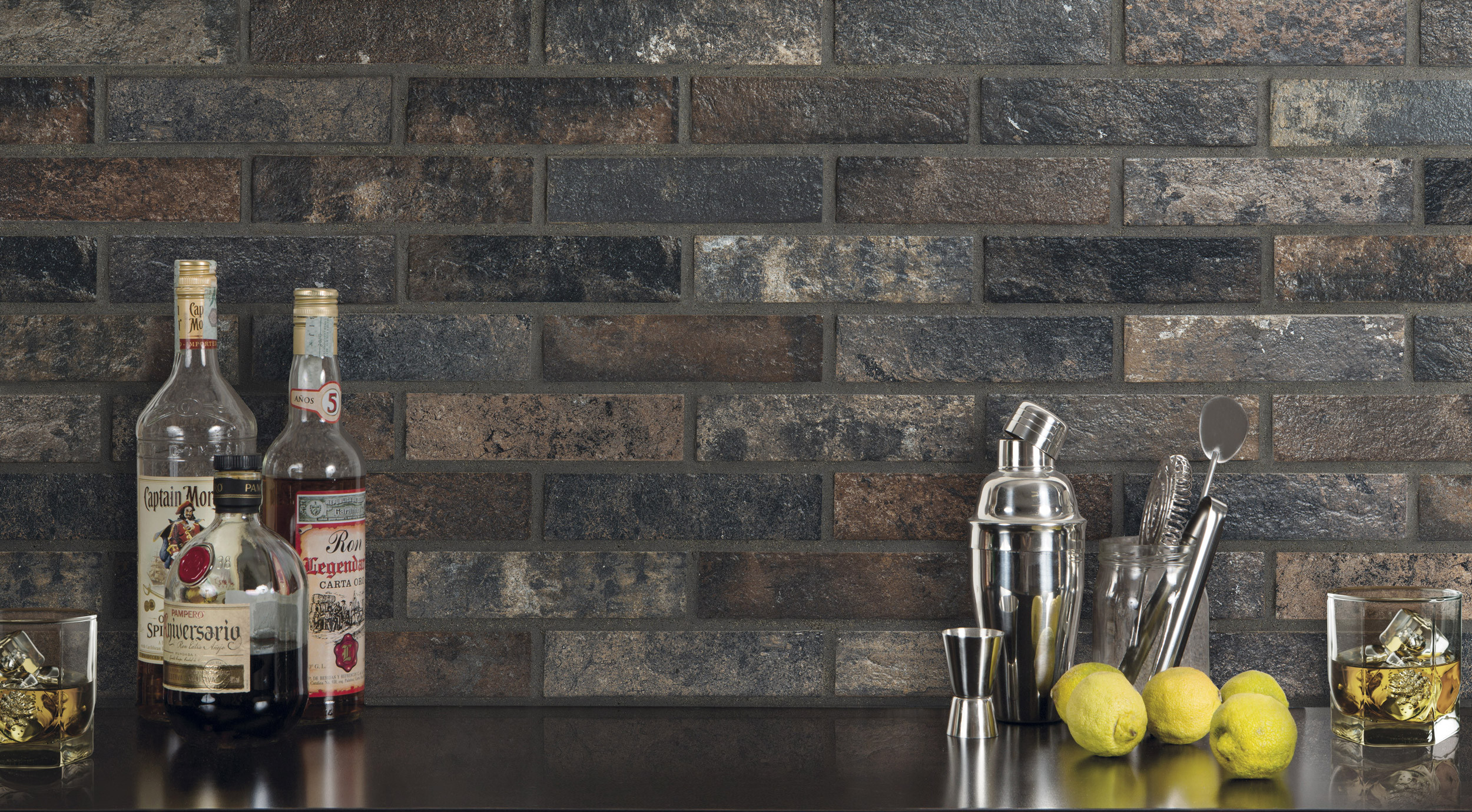 Rivestimento in gres porcellanato smaltato brick generation colore DARK serie BRISTOL by Ceramica Rondine