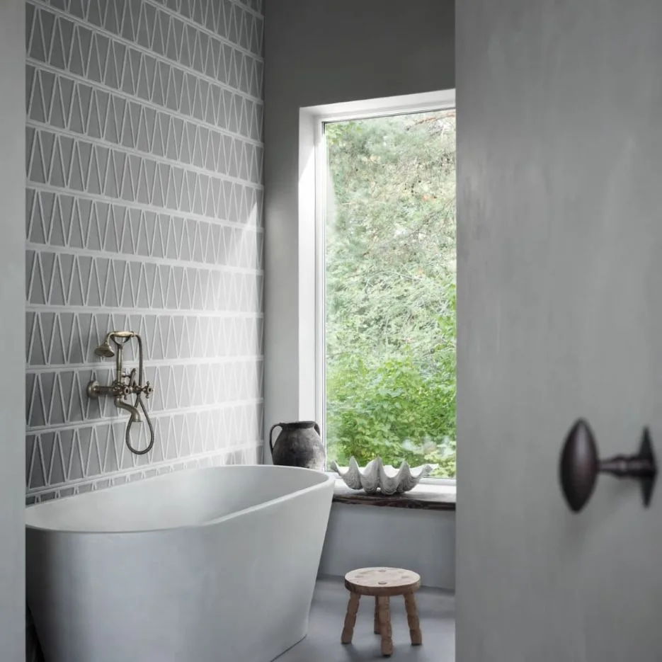 Pavimento e rivestimento in gres fine porcellanato serie SLOW COLD Piombo R9 by Marazzi