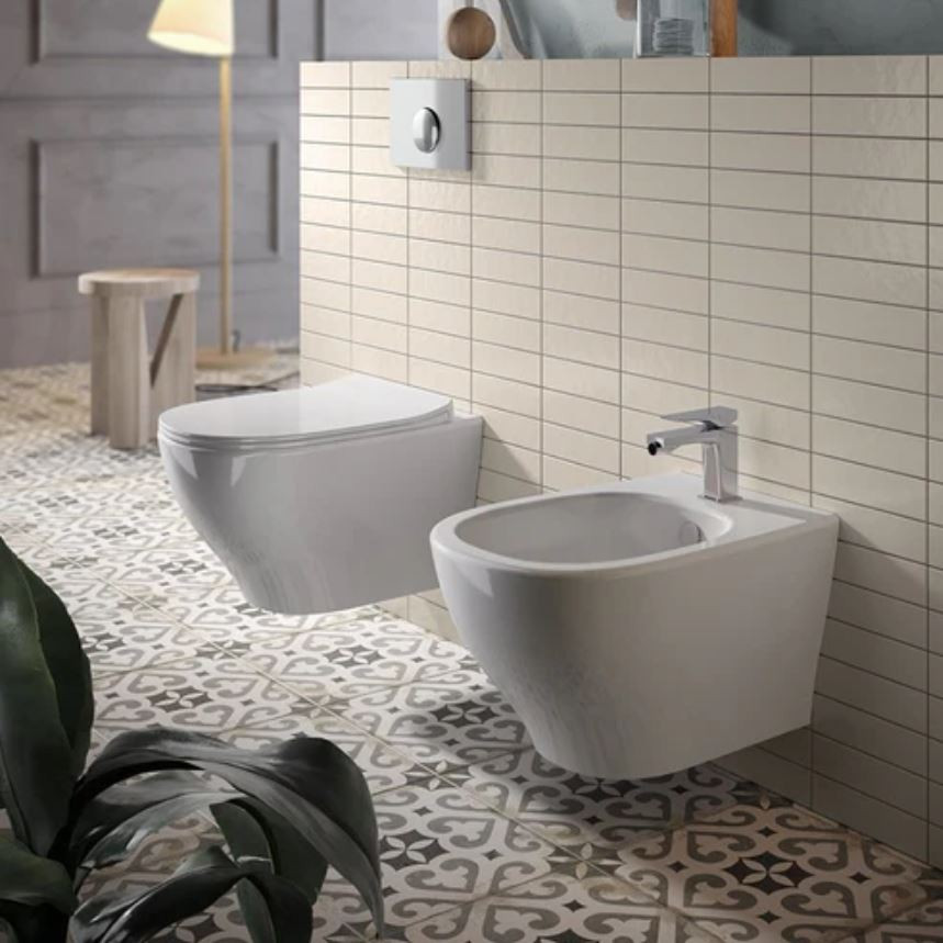 Coppia sanitari sospesi serie "MY" by Hidra