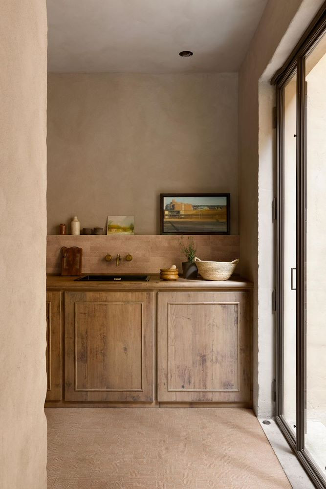 Pavimento e rivestimento in gres  fine porcellanato serie SLOW Argilla Naturale by Marazzi