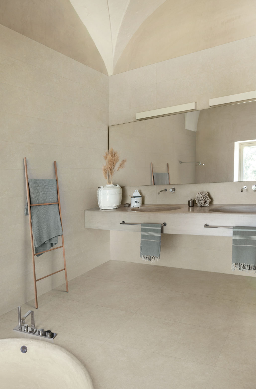 Pavimento in gres fine porcellanato Taupe Naturale serie ROOM by Marazzi