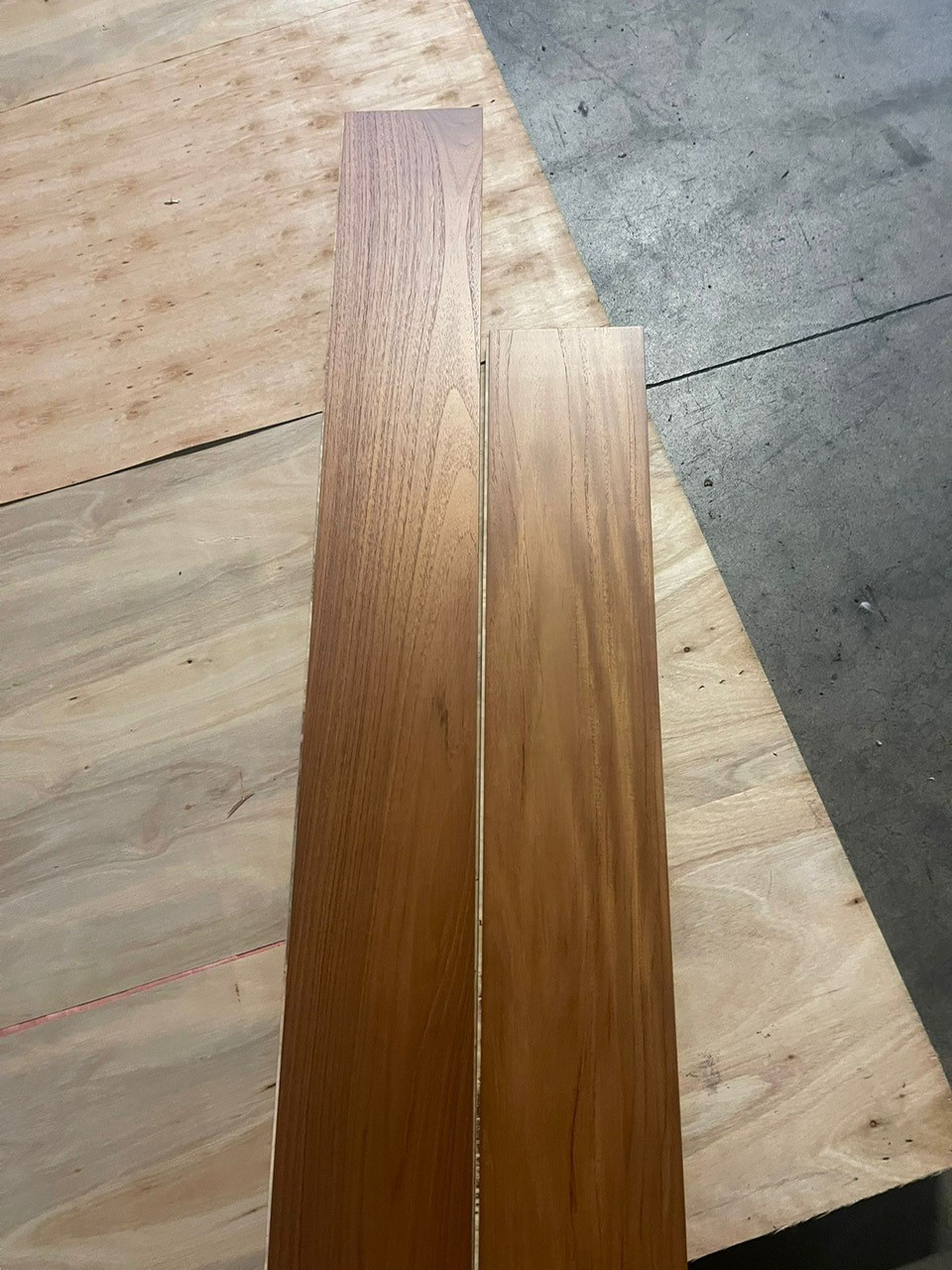 Plancia pavimento in Teak per interno 