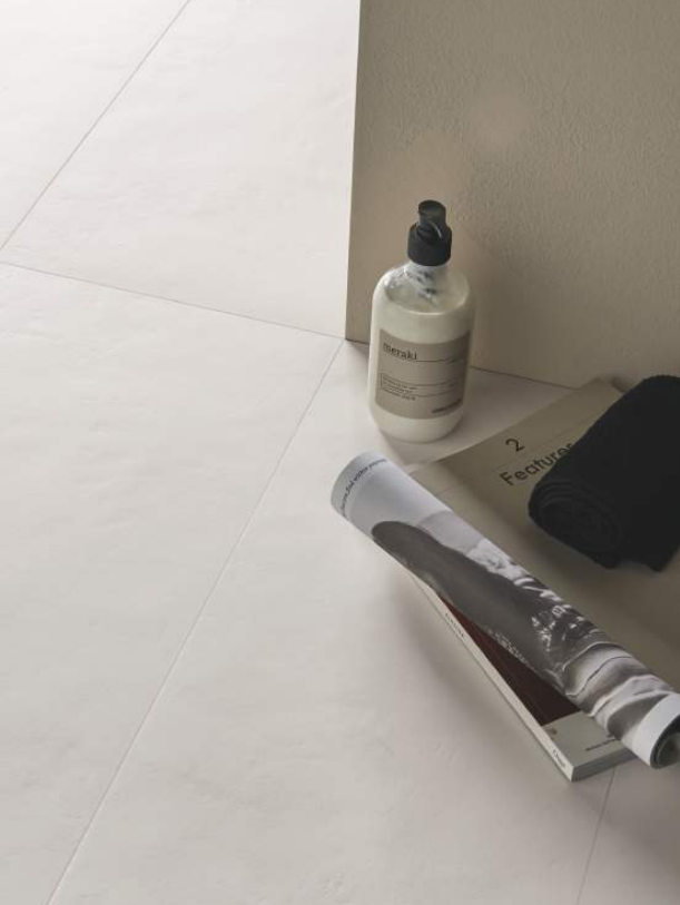 Pavimento e rivestimento in gres porcellanato SOLID WHITE 30x60 cm