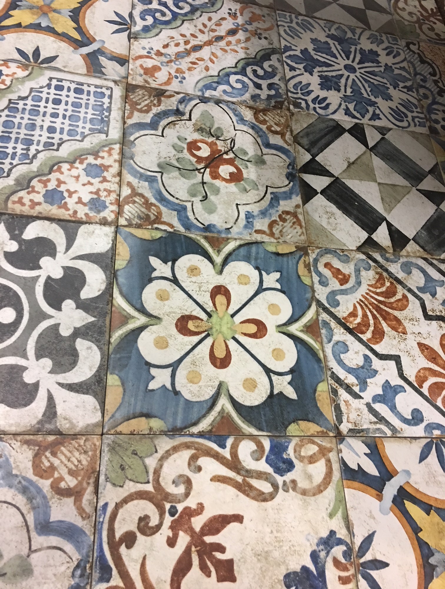 Decorated Agadir 20x20 MIX tile floor and wall tiles
