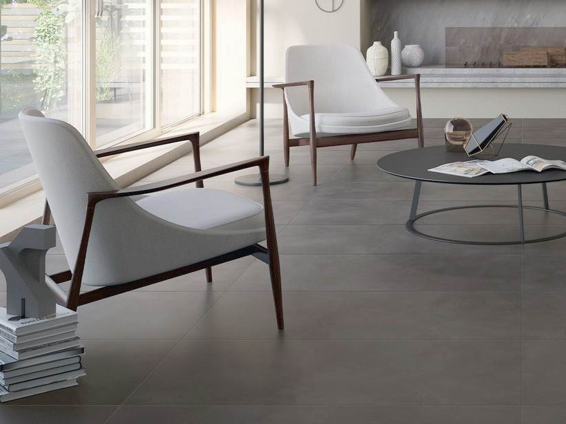 Bertolani porcelain tile floor with DARK CEMENT effect
