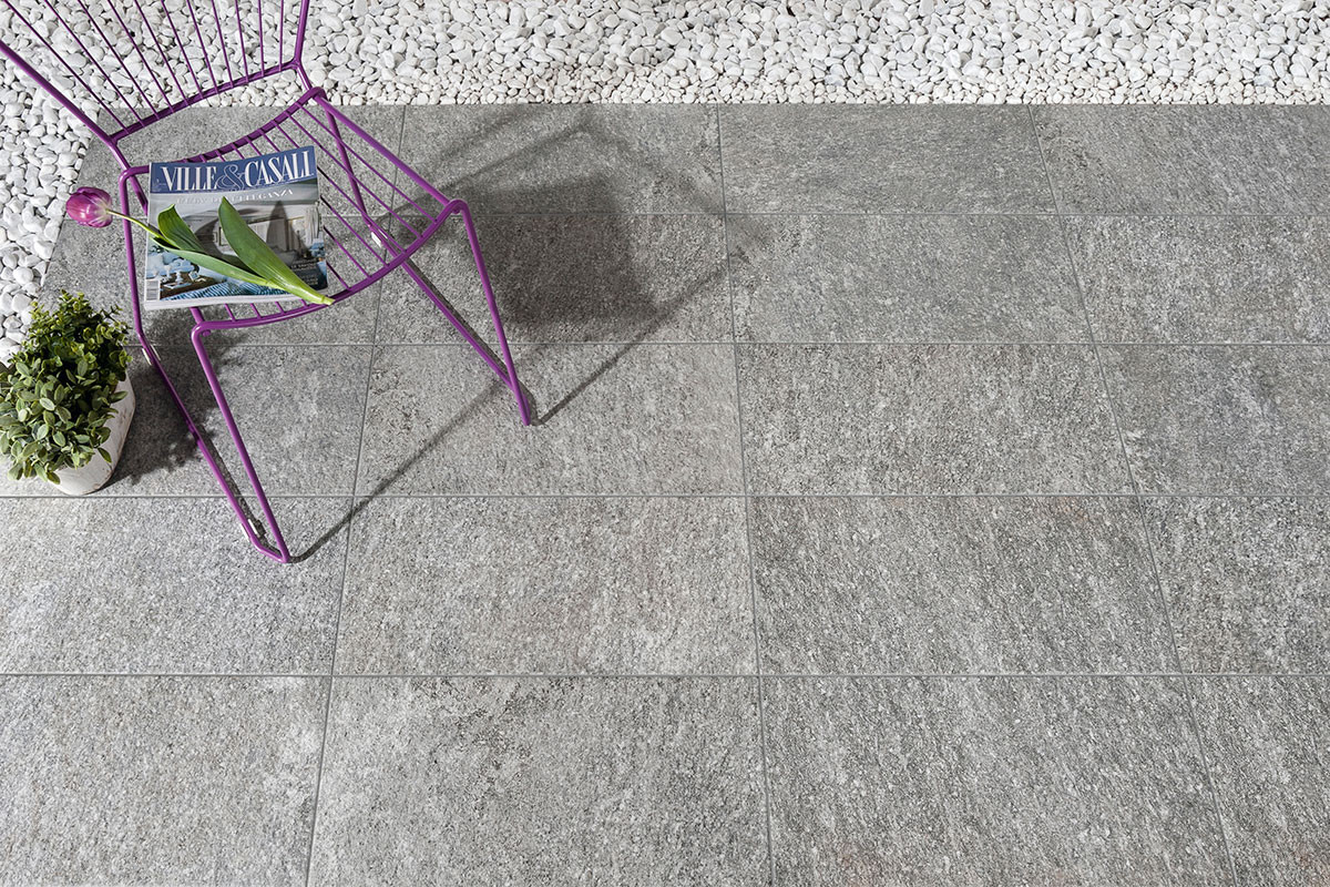 LIFESTONE Grey outdoor tile flooring 30x60 and 20x40 cm
