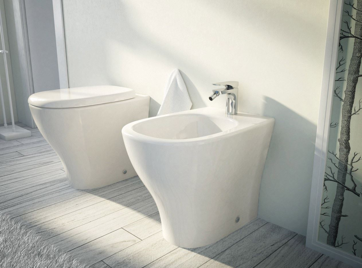 “MY” series wall-mounted sanitary ware set by Hidra
