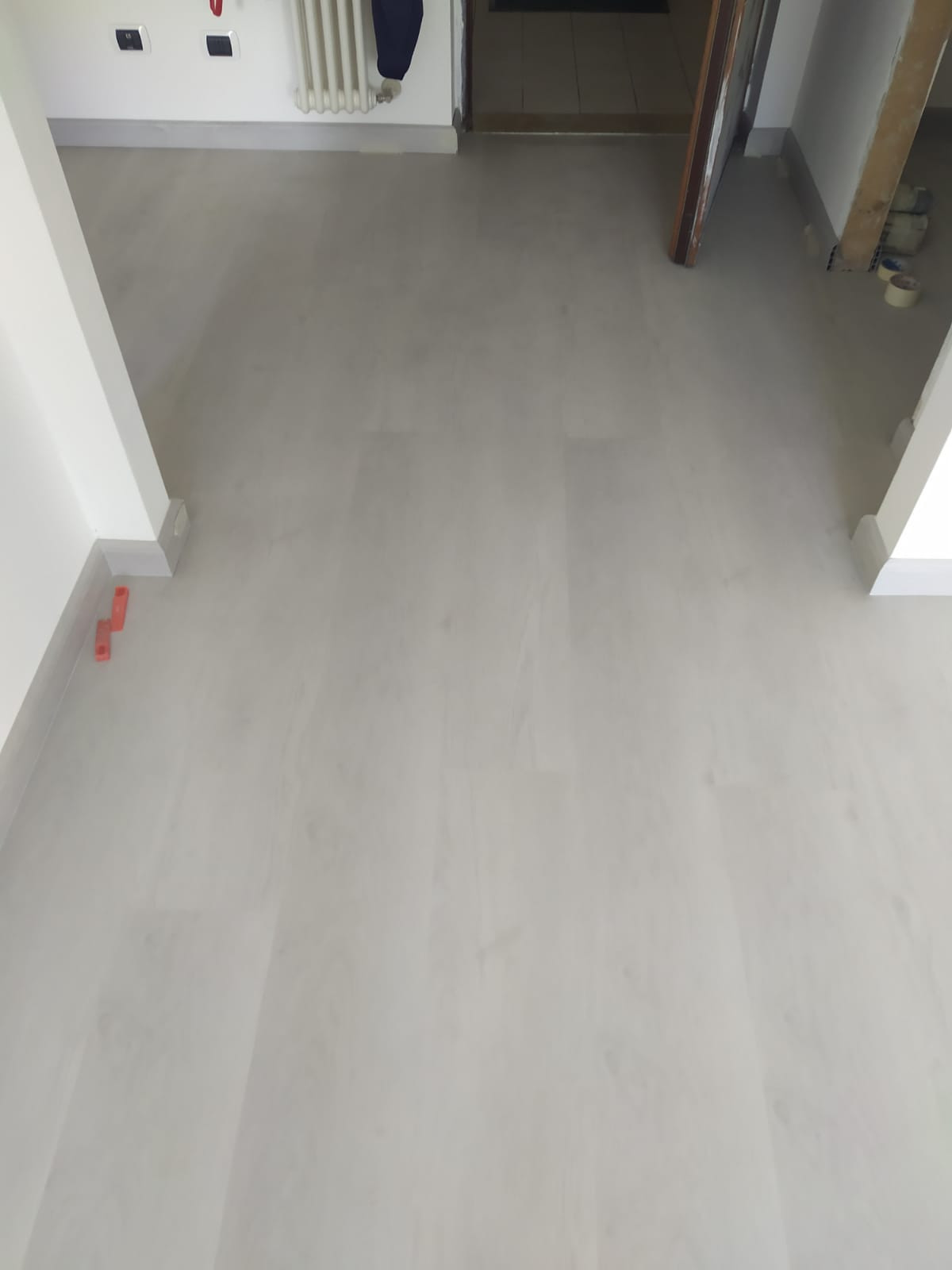 SPC-Clip White Oak 6mm thick vinyl flooring
